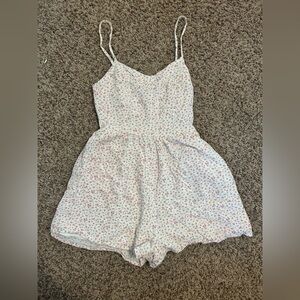 American Eagle Outfitters White Floral Romper